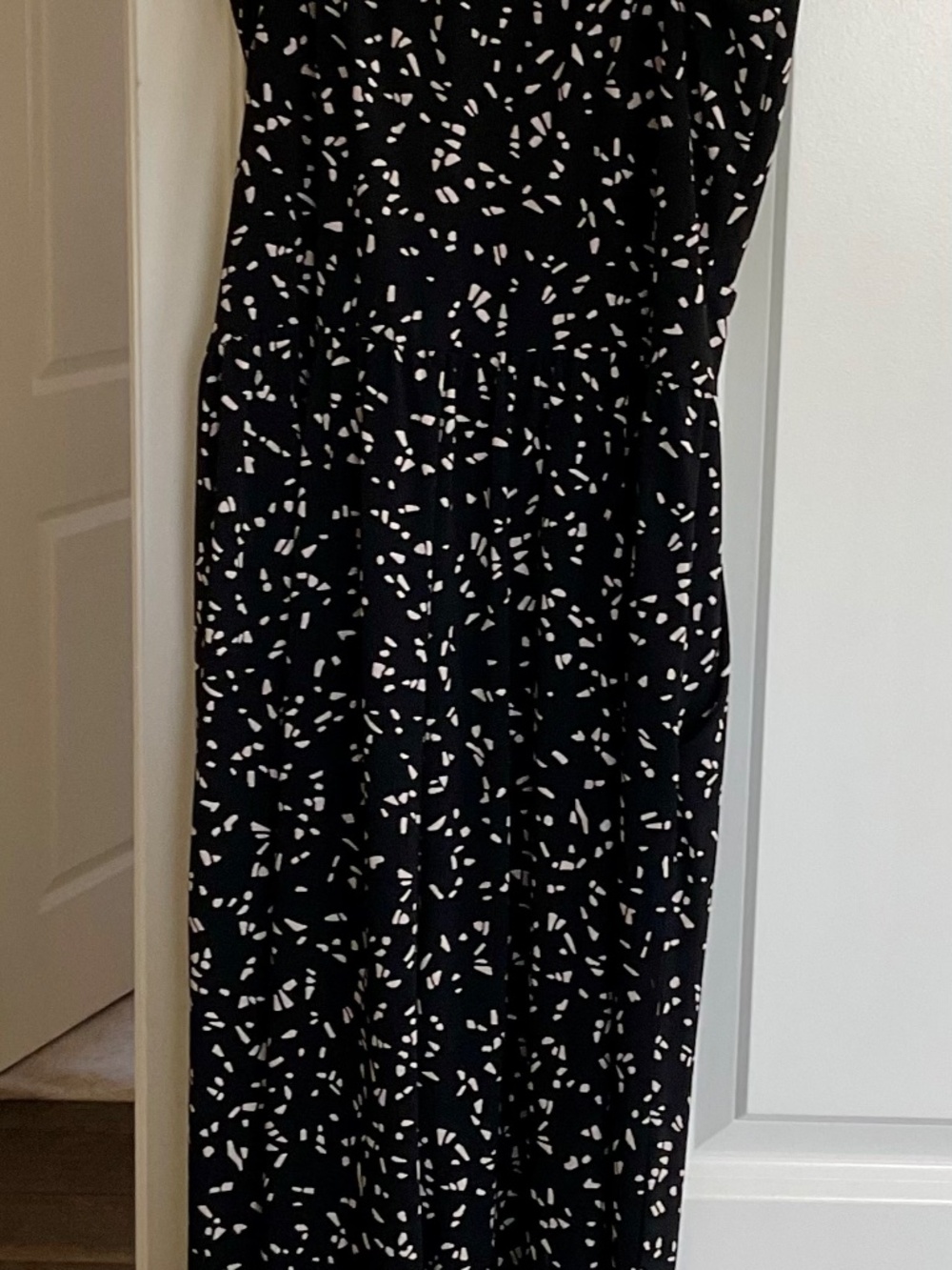 Romper - Picture 2 of 3